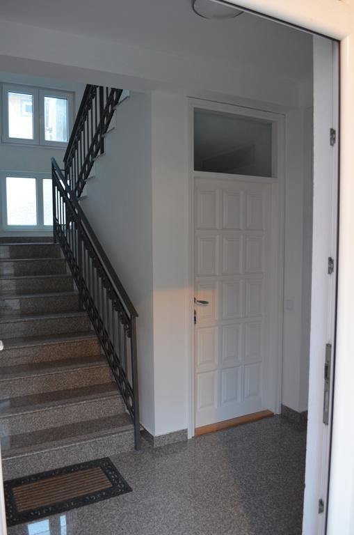 Apartment Folic Sutomore Exterior photo