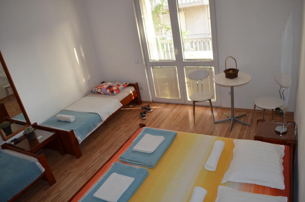 Apartment Folic Sutomore Exterior photo