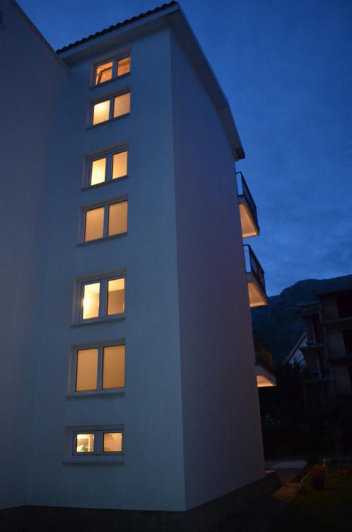 Apartment Folic Sutomore Exterior photo